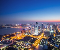 Automatic hanging fire extinguisher filling equipment